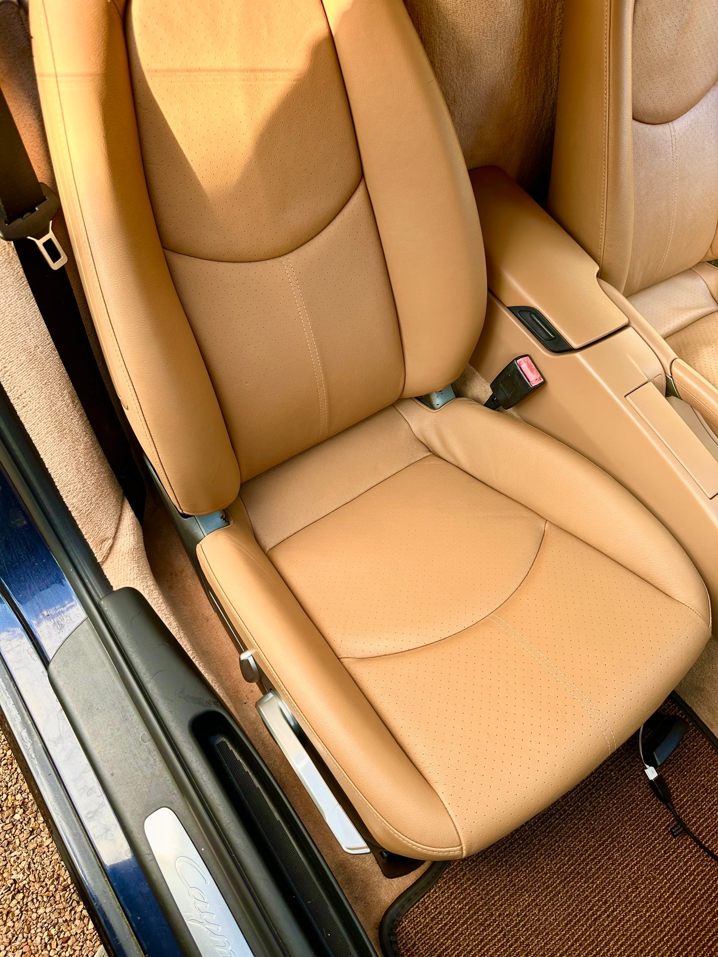 Leather Cleaner (Satin Finish) 16oz